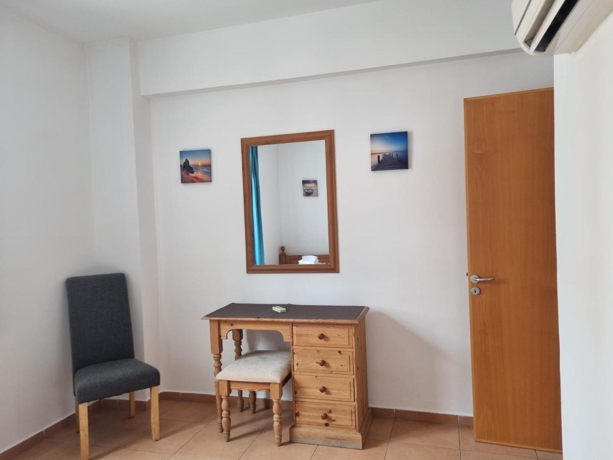 Paphos Holiday Home エクステリア 写真