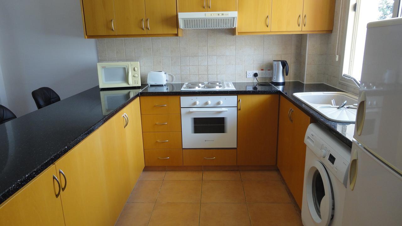Paphos Holiday Home エクステリア 写真